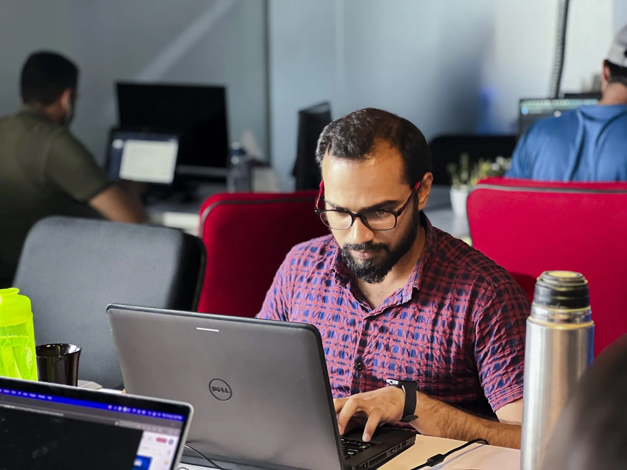 Social Media Marketing 7 Dedicated account manager for e-commerce clients is managing stores for Fishry, a product of Bramerz.